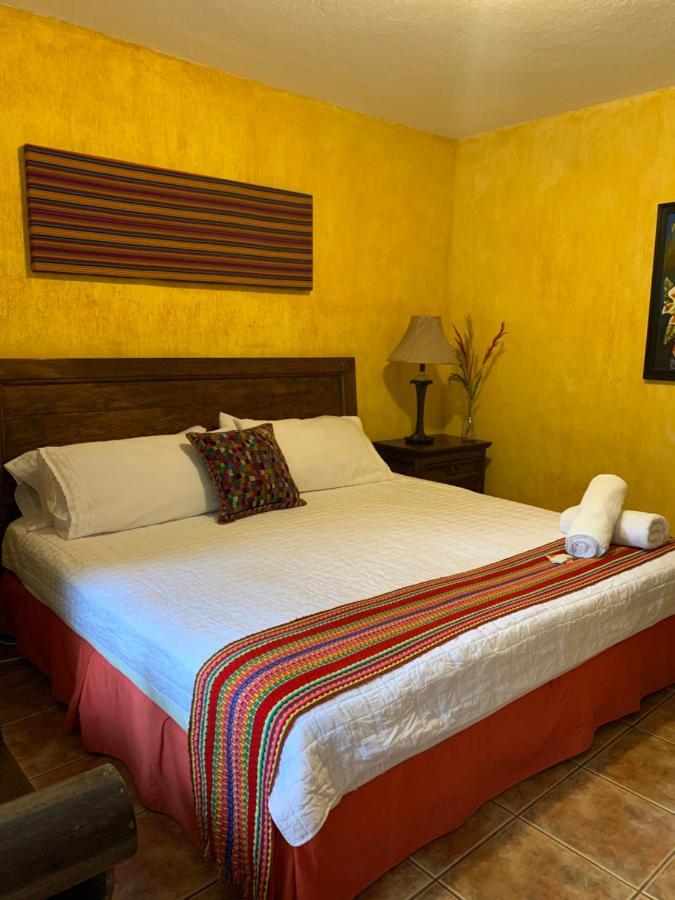 Casona Del Conquistador Antigua Bagian luar foto