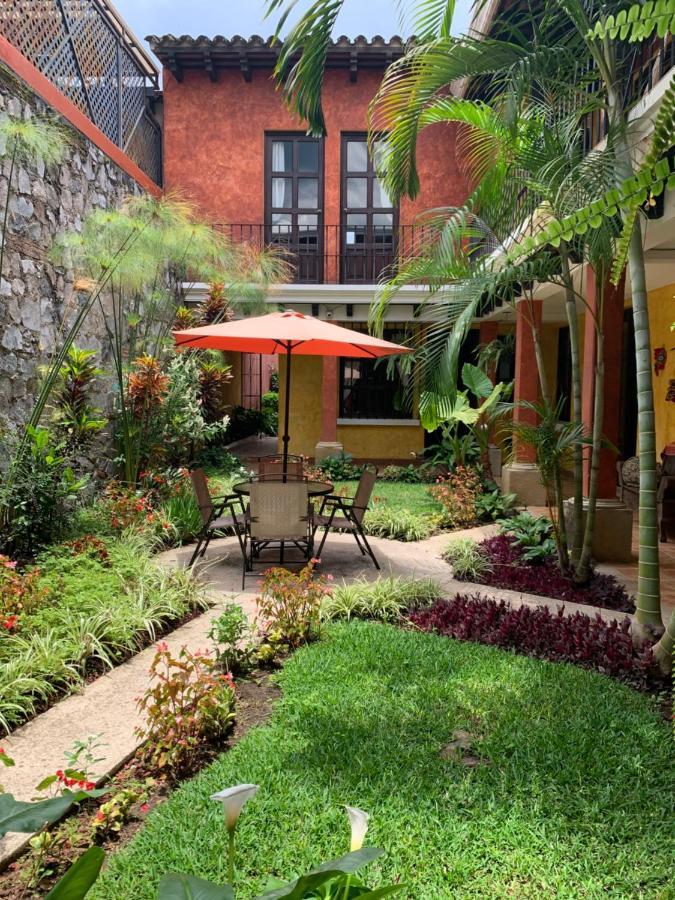 Casona Del Conquistador Antigua Bagian luar foto